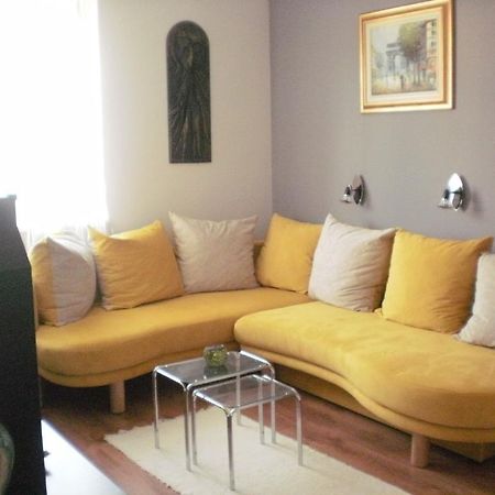 Molni Apartment Balatonfůzfő Екстериор снимка